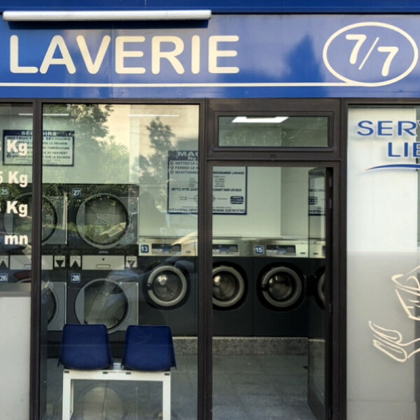 Noisy Le Sec Point Laverie